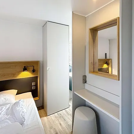 Mobil-home Grand Confort, 200 M Plage, 4 Pers, 2 Chambres, 2 Sdb, Piscine, Parking - Fr-1-361a-38 Holiday home Jullouville-les-Pins